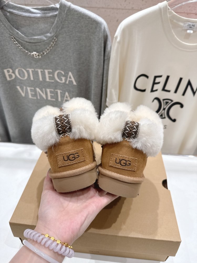 Уггі жіночі фото 8