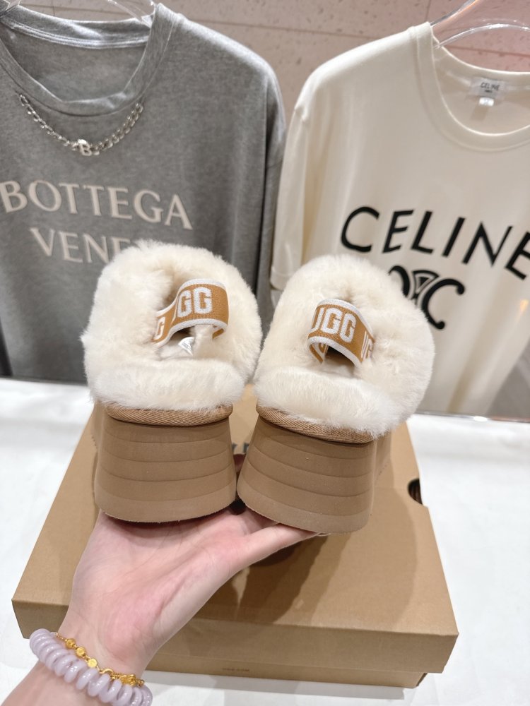 Уггі жіночі фото 8