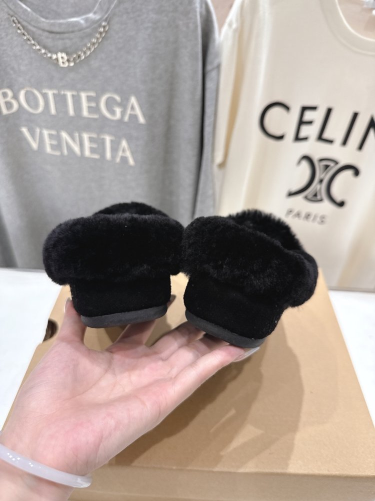 Уггі жіночі фото 8