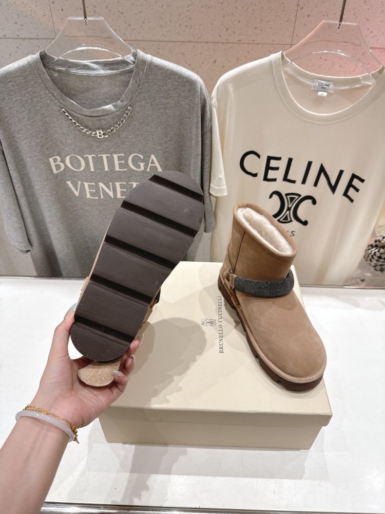 Уггі жіночі фото 9