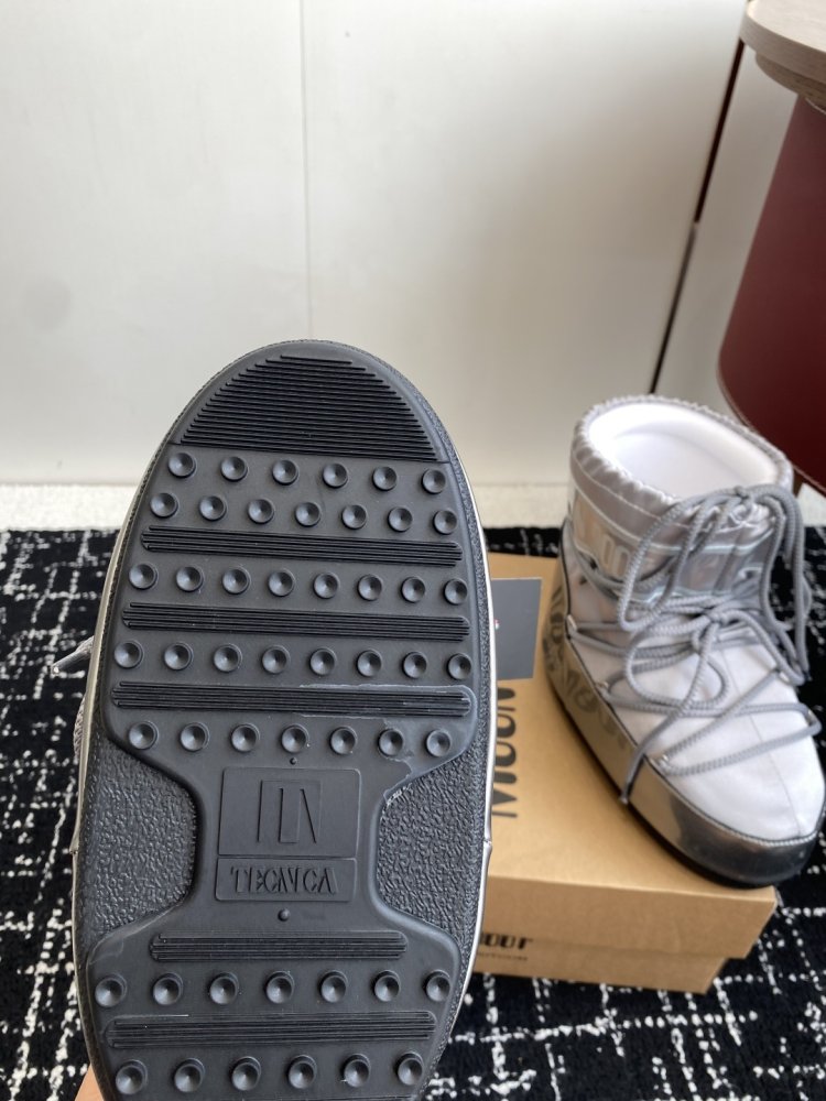 Уггі жіночі фото 9