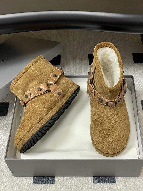 Уггі жіночі фото 9