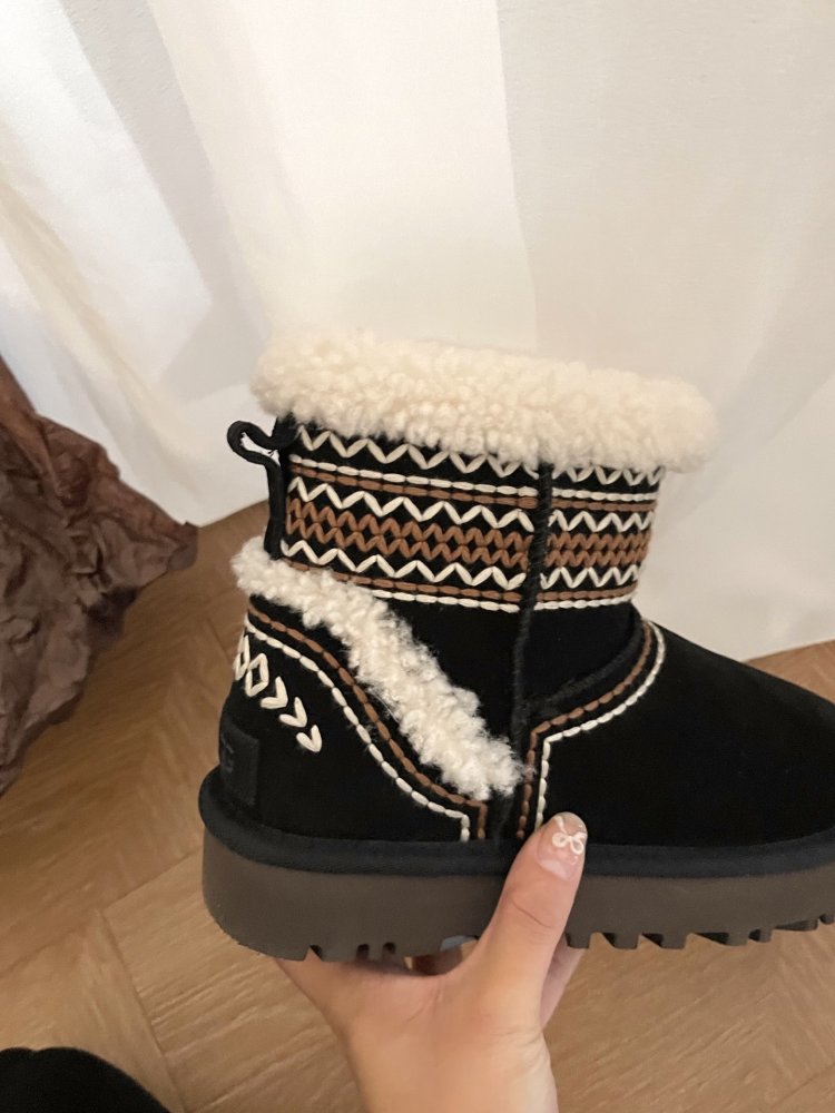 Ugg boots women's фото 9