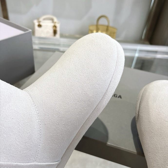 Уггі жіночі фото 9