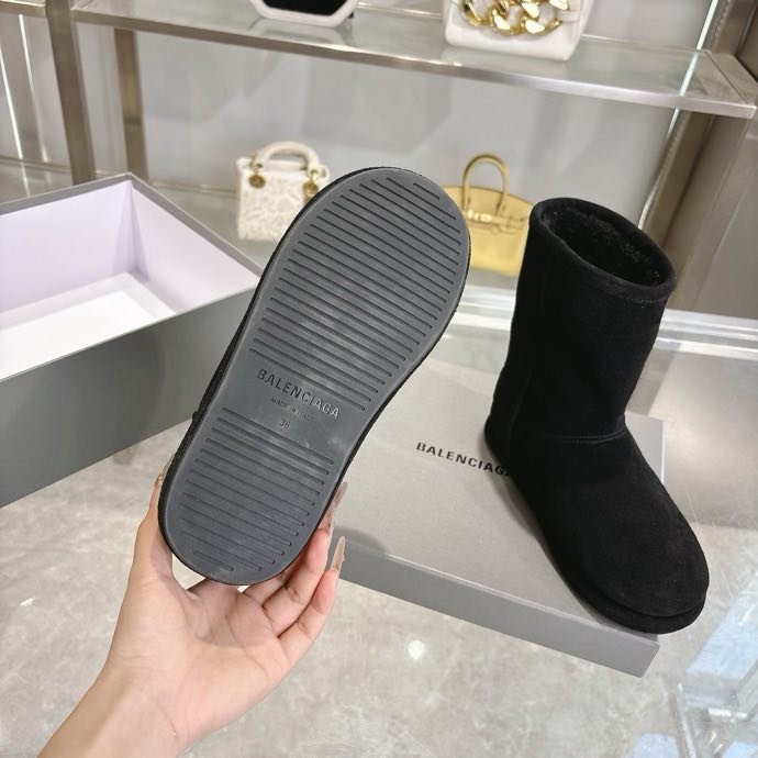 Уггі жіночі фото 9