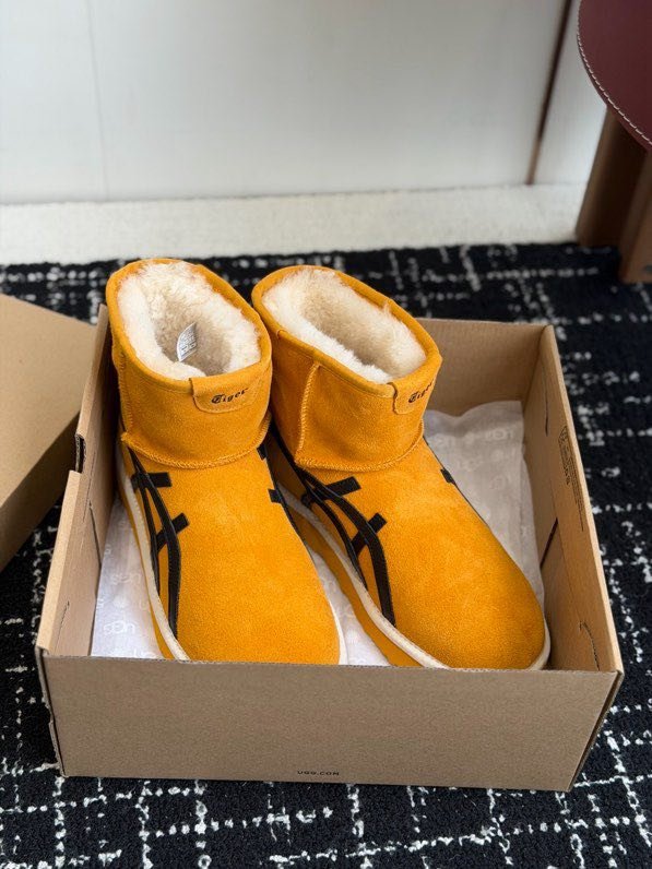 Ugg boots фото 3