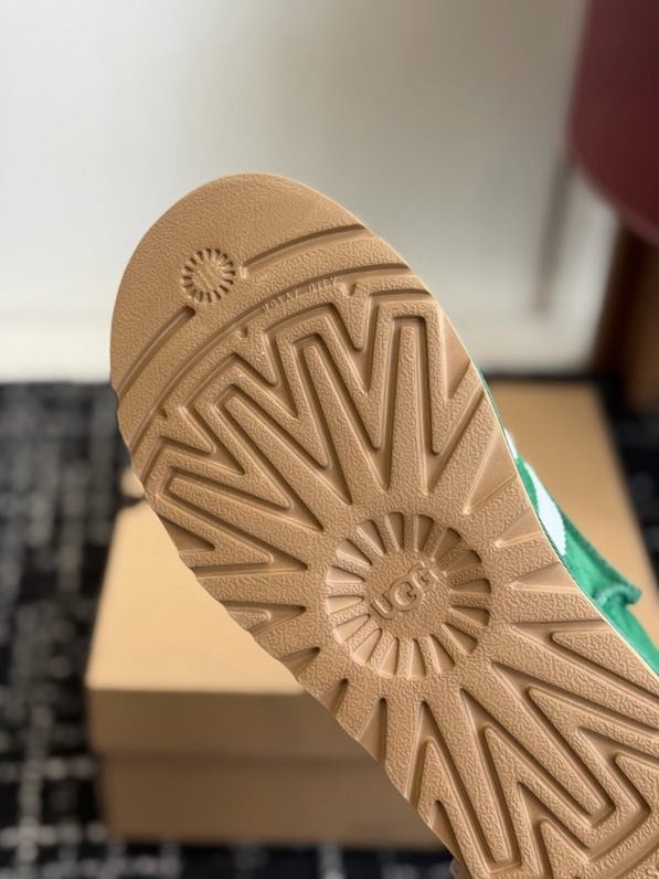 Ugg boots фото 9