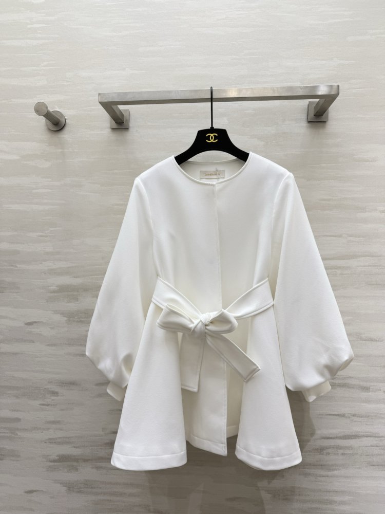 Spring summer jacket from sleeves flashlights and зауженной waist