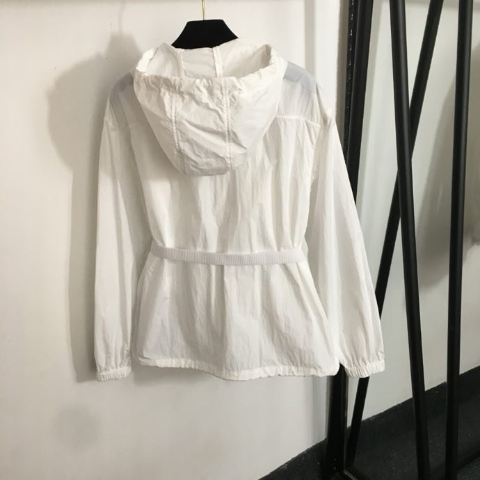 Вітровка з довгими рукавами і капюшоном фото 6