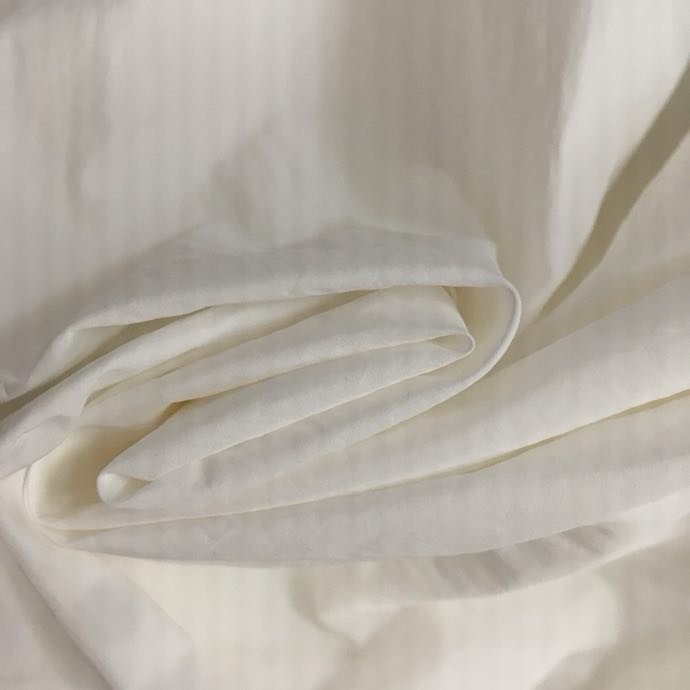 Вітровка з довгими рукавами і капюшоном фото 7