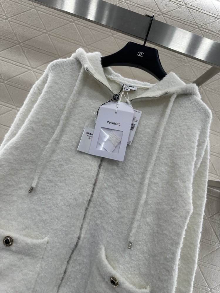 Вязаная куртка с капюшоном на молнии фото 6