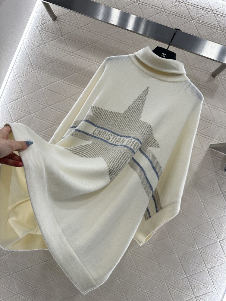 Knitted cape from high collar and lapels фото 8