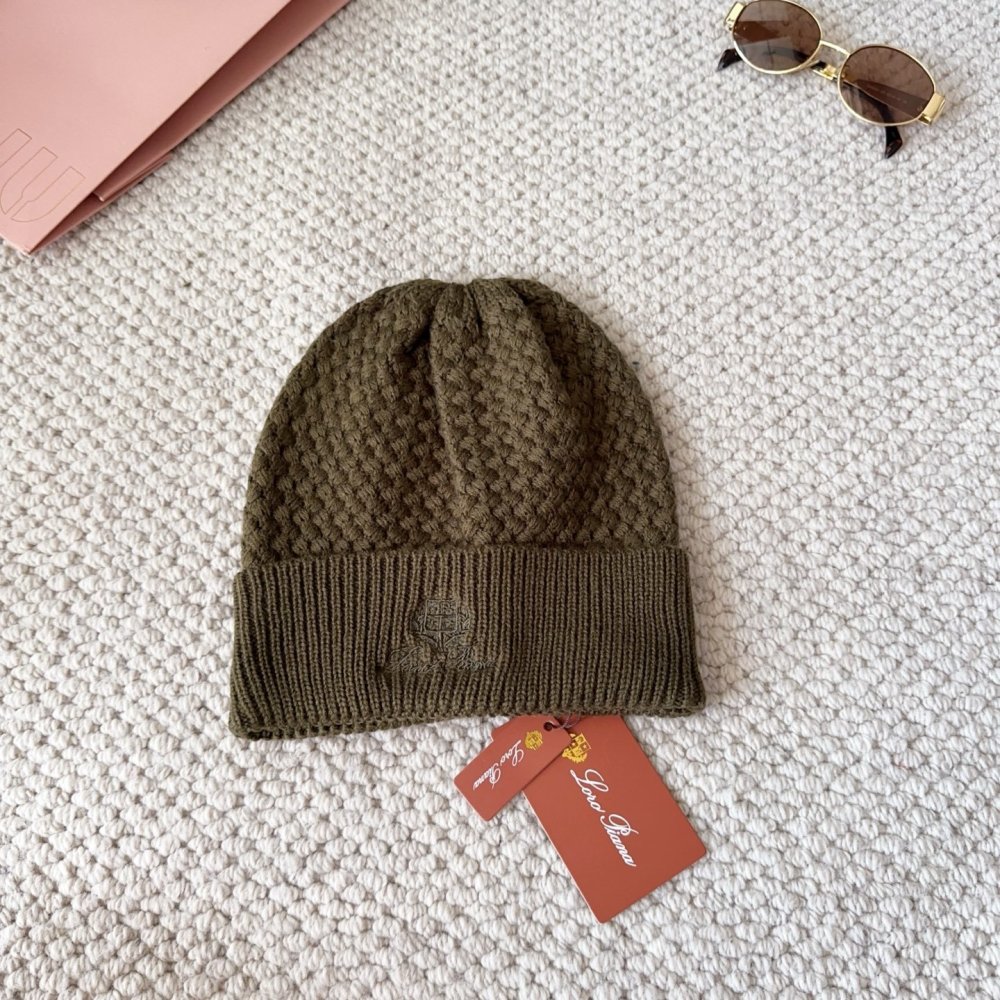 Knitted woolen a cap