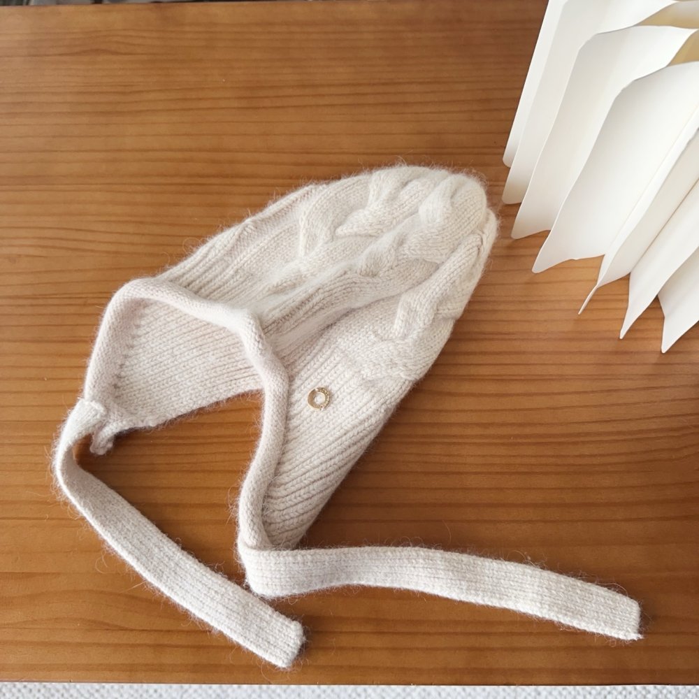 В'язана вовняна шапка фото 3