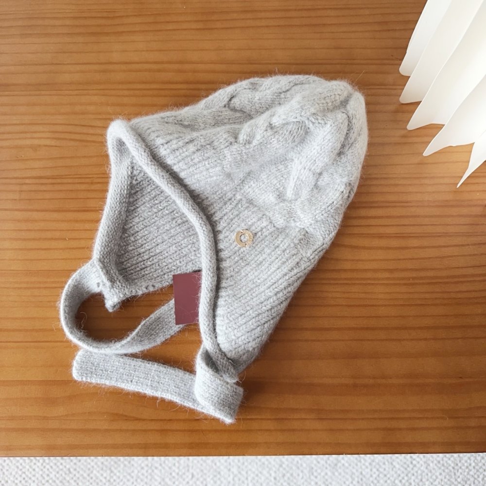 В'язана вовняна шапка фото 3