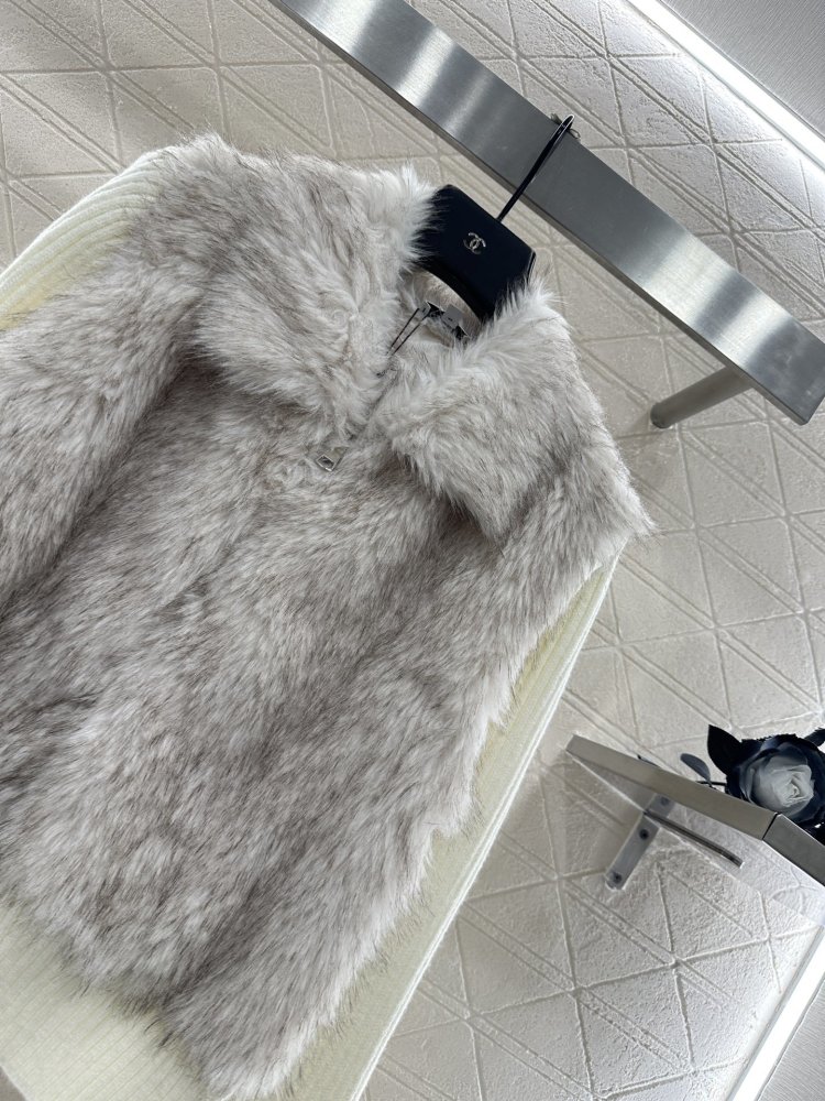 В'язана шуба з коміром в стилі печворк фото 7