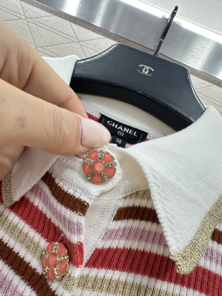 Вязаное платье в полоску с воротником фото 7