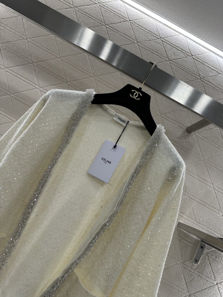 Вязаный кардиган с бисером фото 3