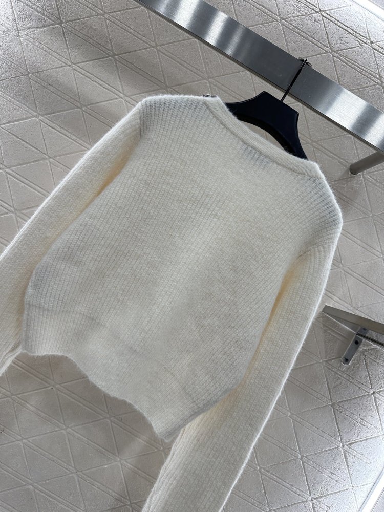 Вязаный кардиган с бисером фото 4