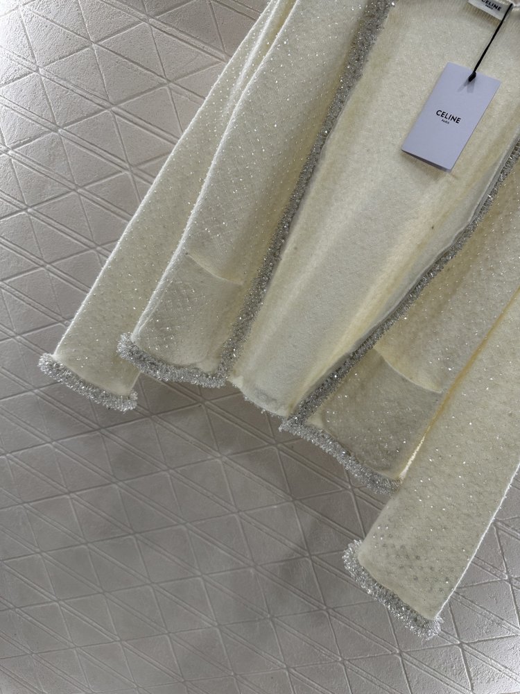 Вязаный кардиган с бисером фото 5