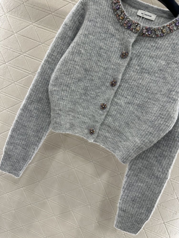 Вязаный кардиган с бисером фото 5