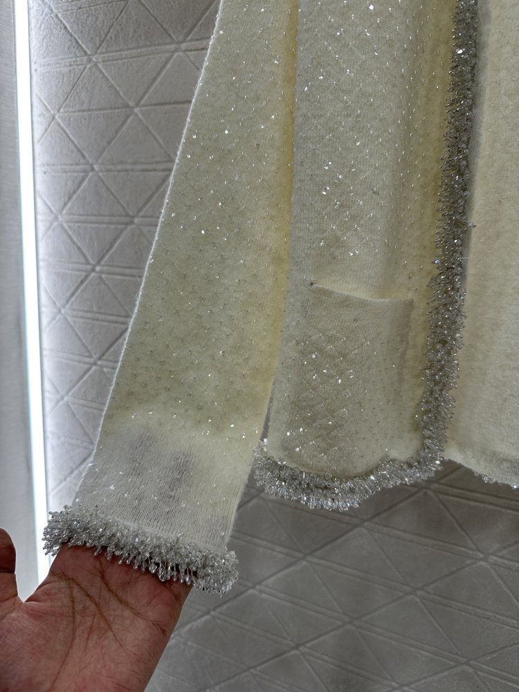 Вязаный кардиган с бисером фото 7