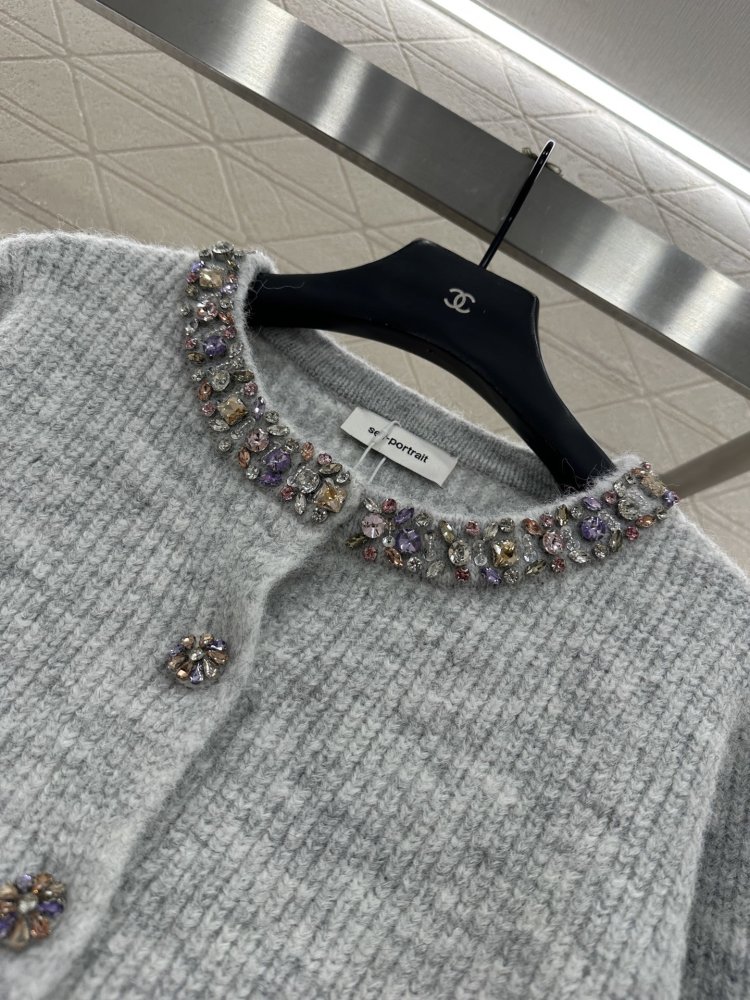 Вязаный кардиган с бисером фото 8