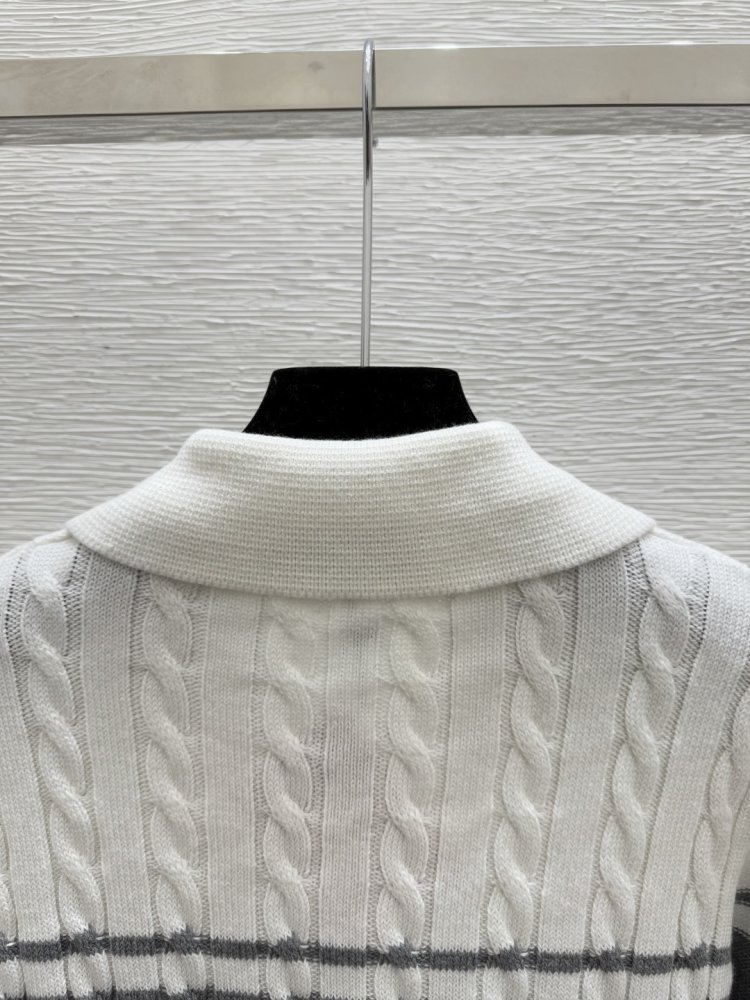 В'язаний кардиган з довгими рукавами фото 4