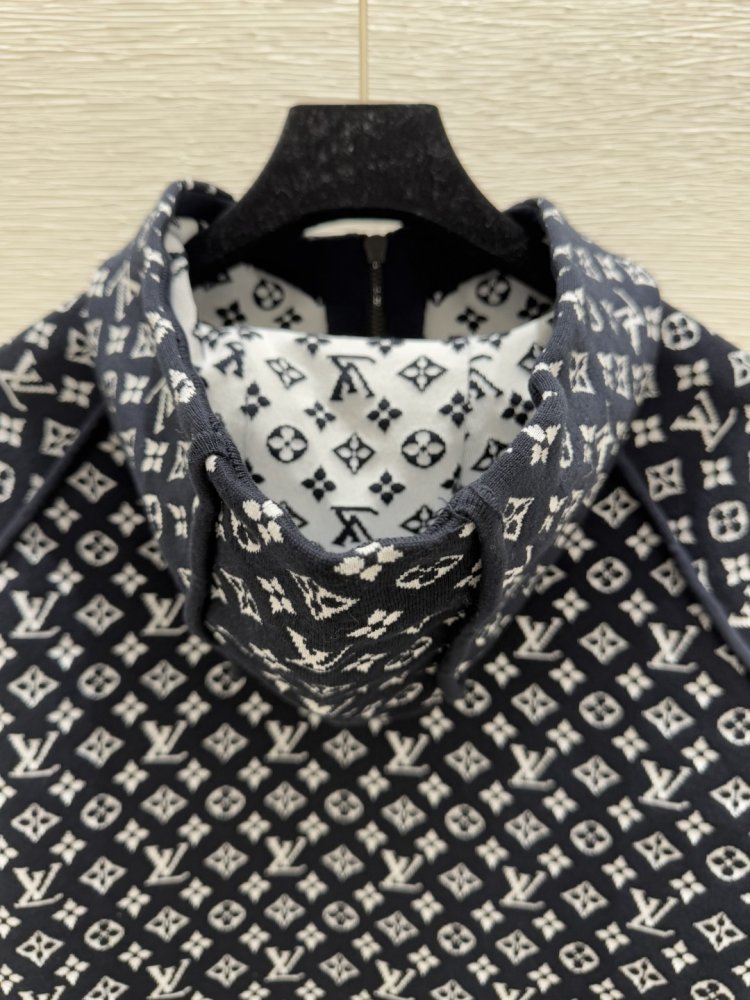 Вязаный кардиган с капюшоном и длинными рукавами фото 4