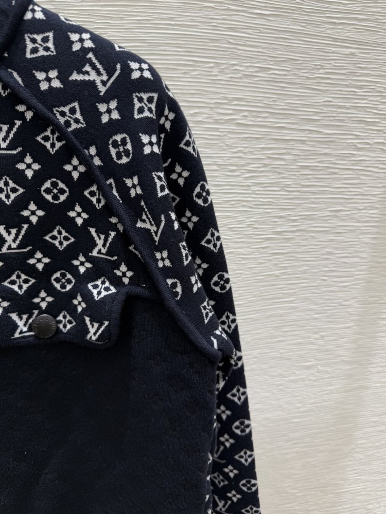 Вязаный кардиган с капюшоном и длинными рукавами фото 5