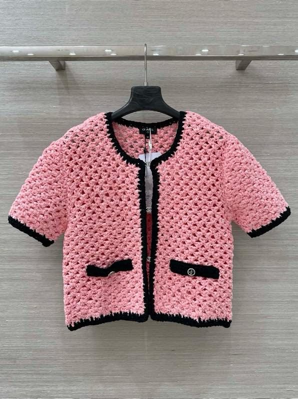 Вязаный кардиган с короткими рукавами