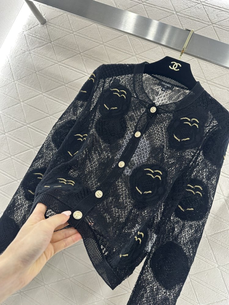 В'язаний кардиган з об'ємної ажурною квіткової вишивкою фото 6