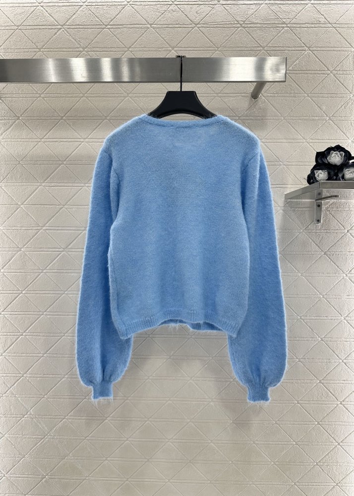 Вязаный кардиган со стразами фото 2