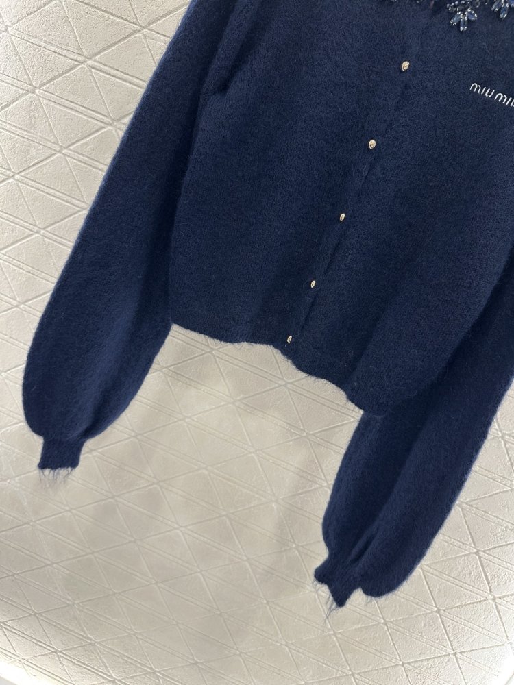 Вязаный кардиган со стразами фото 5