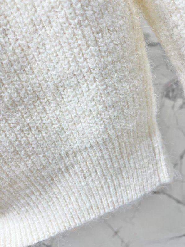 Вязаный кардиган свободного кроя с круглым вырезом фото 7