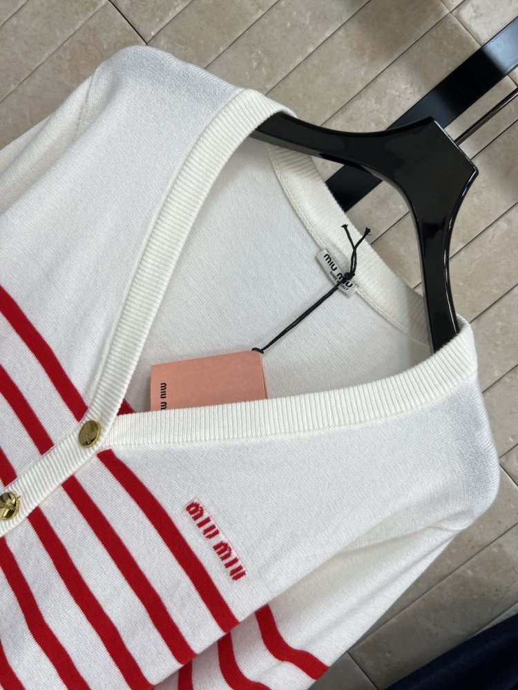 Knitted cardigan female фото 2