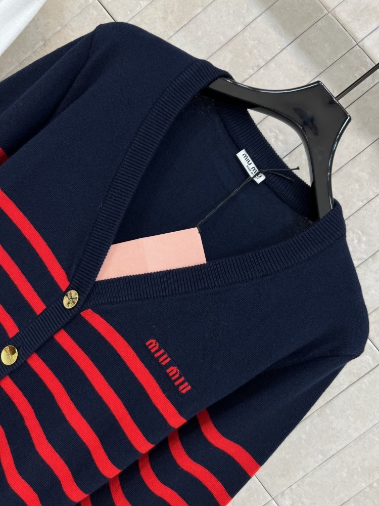 Knitted cardigan female фото 4