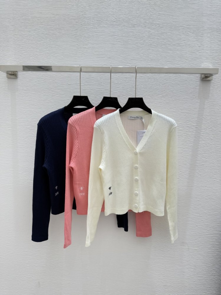 Вязаный кардиган