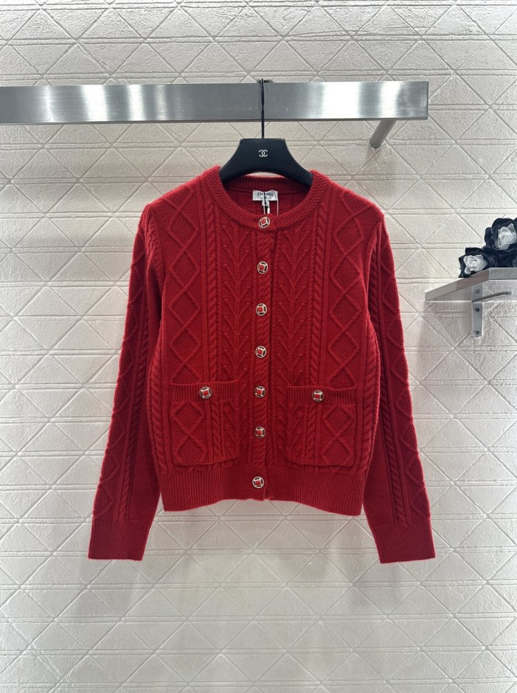 Вязаный кардиган