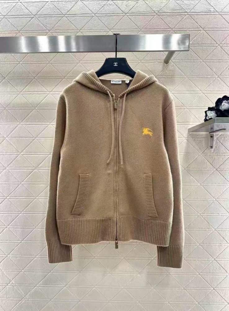 В'язаний кардиган