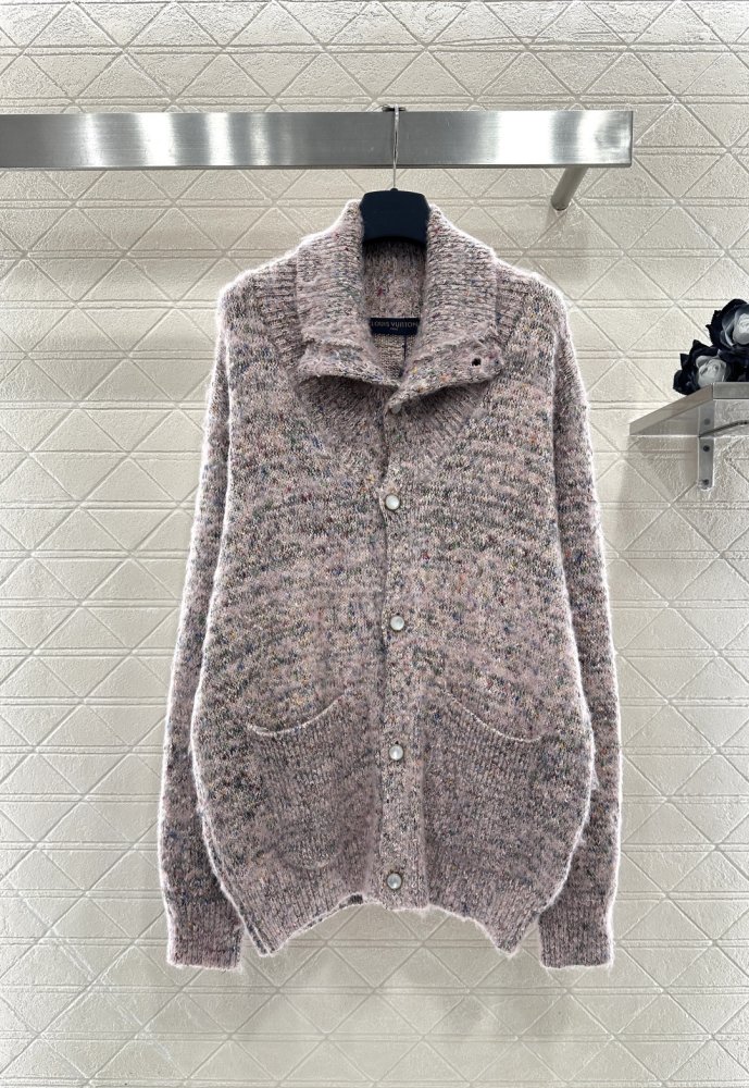 В'язаний кардиган