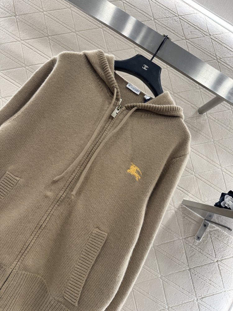 В'язаний кардиган фото 3