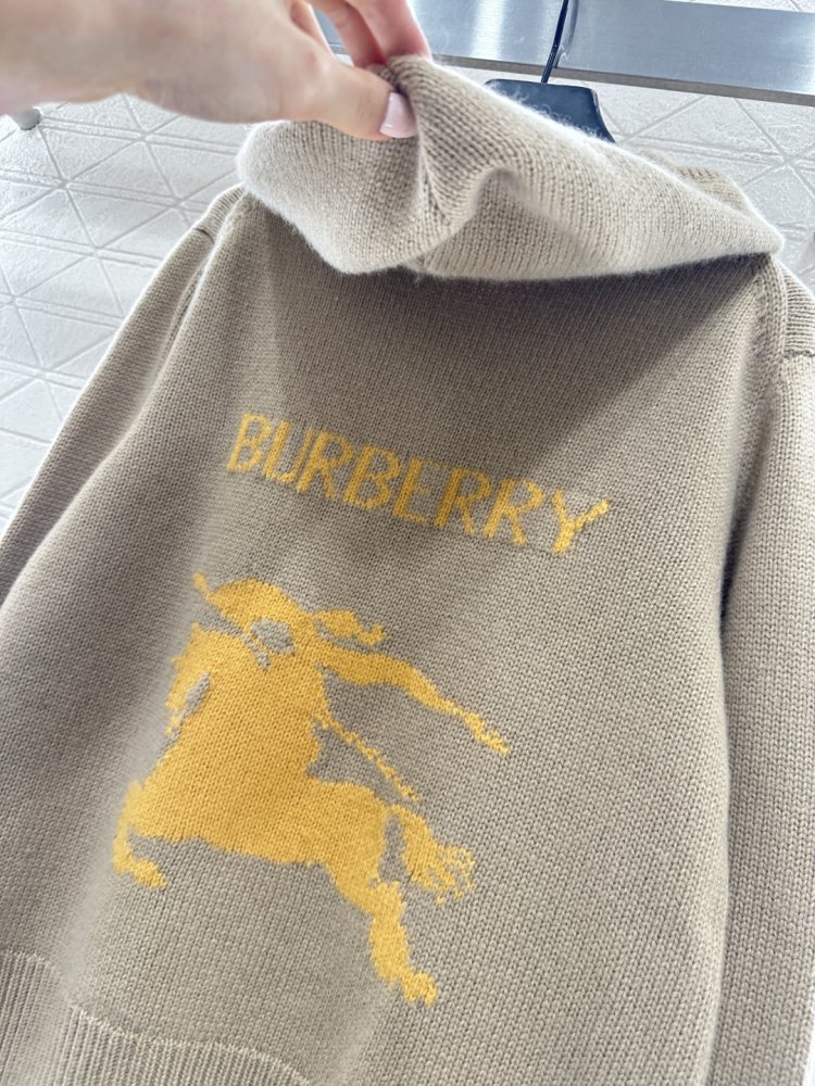 В'язаний кардиган фото 4