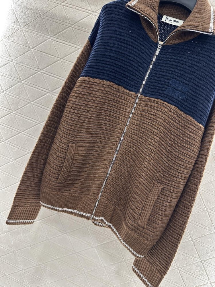 Knitted cardigan фото 5