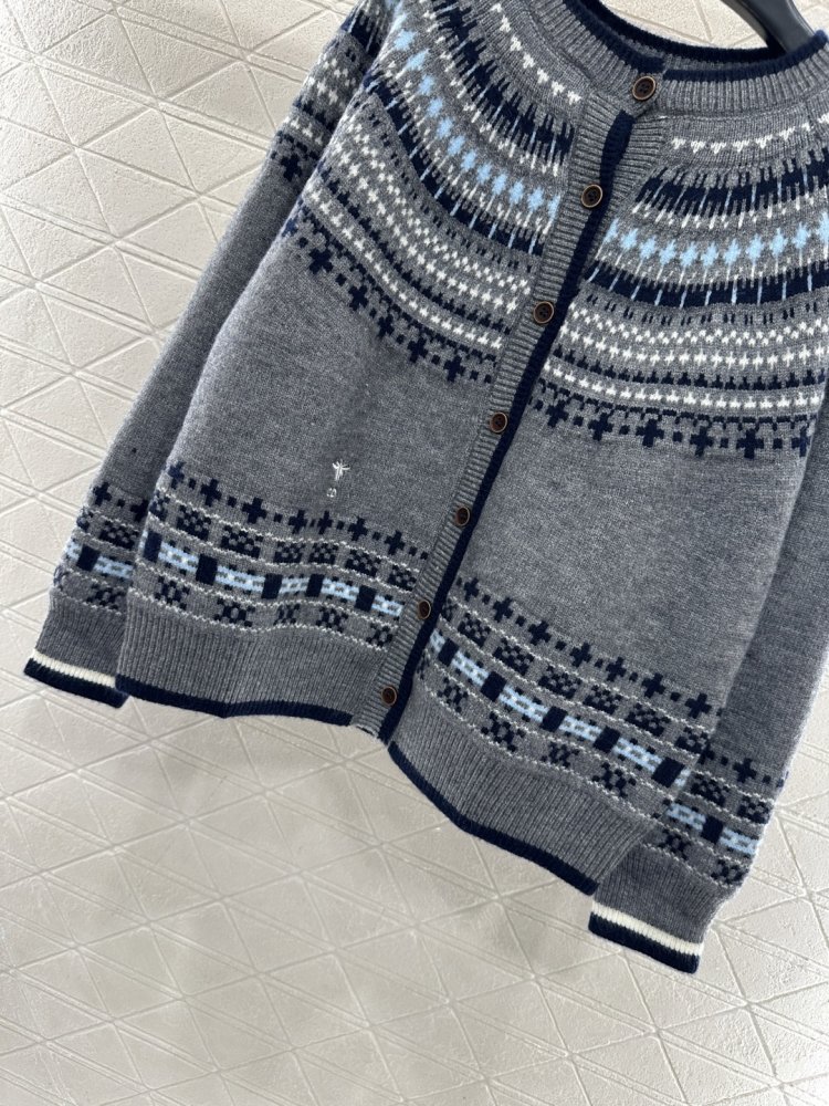 Вязаный кардиган фото 5