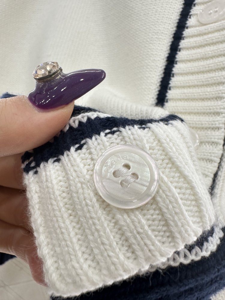 В'язаний кардиган фото 6