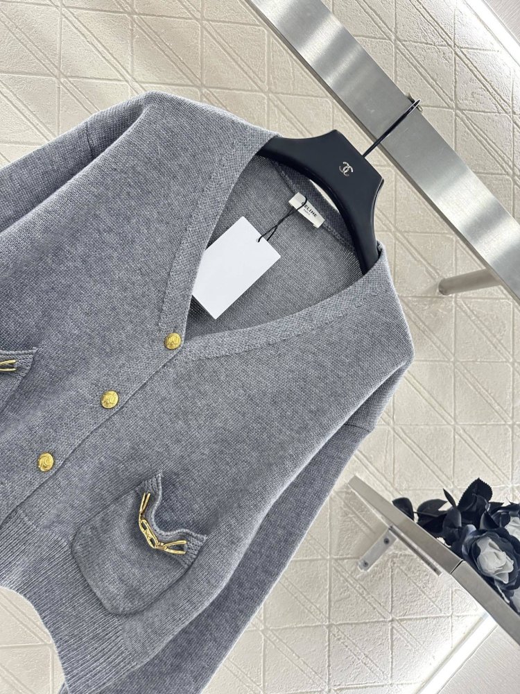 В'язаний кардиган фото 7