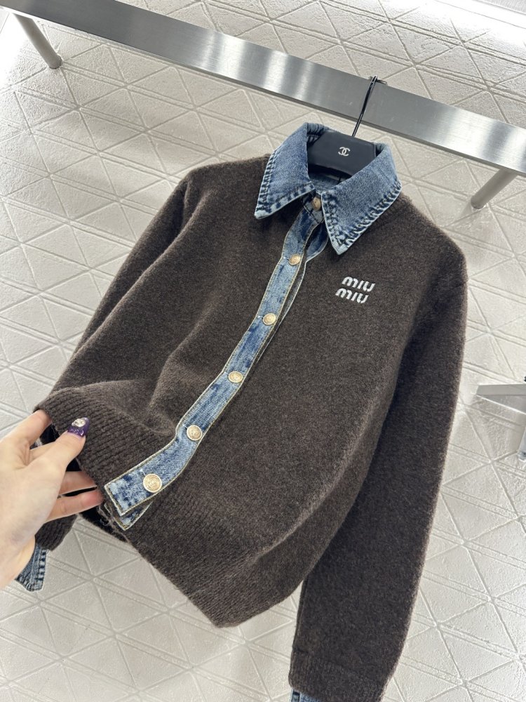 Knitted cardigan фото 7