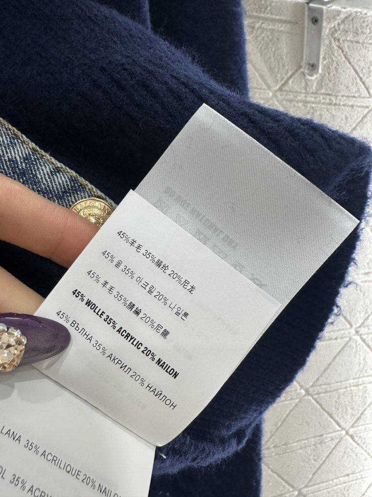 Knitted cardigan фото 9