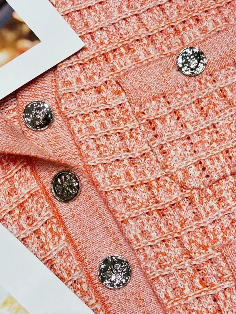 Вязаный клетчатый кардиган фото 6